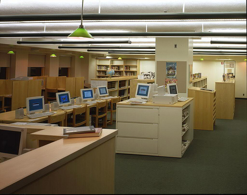 The library at Ramaz Orthodox School